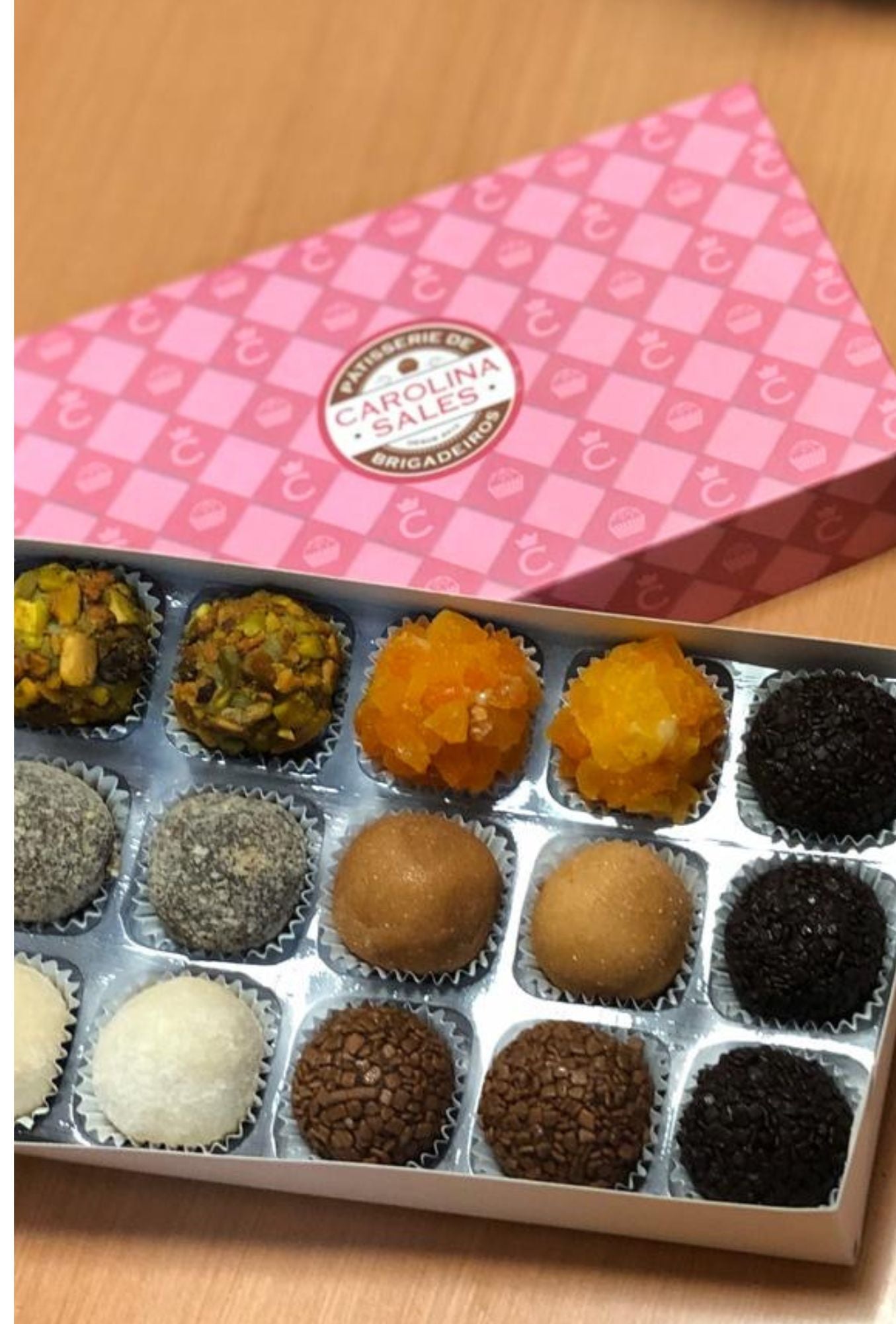 Caixa com 15 Brigadeiros Gourmet - Sortidos